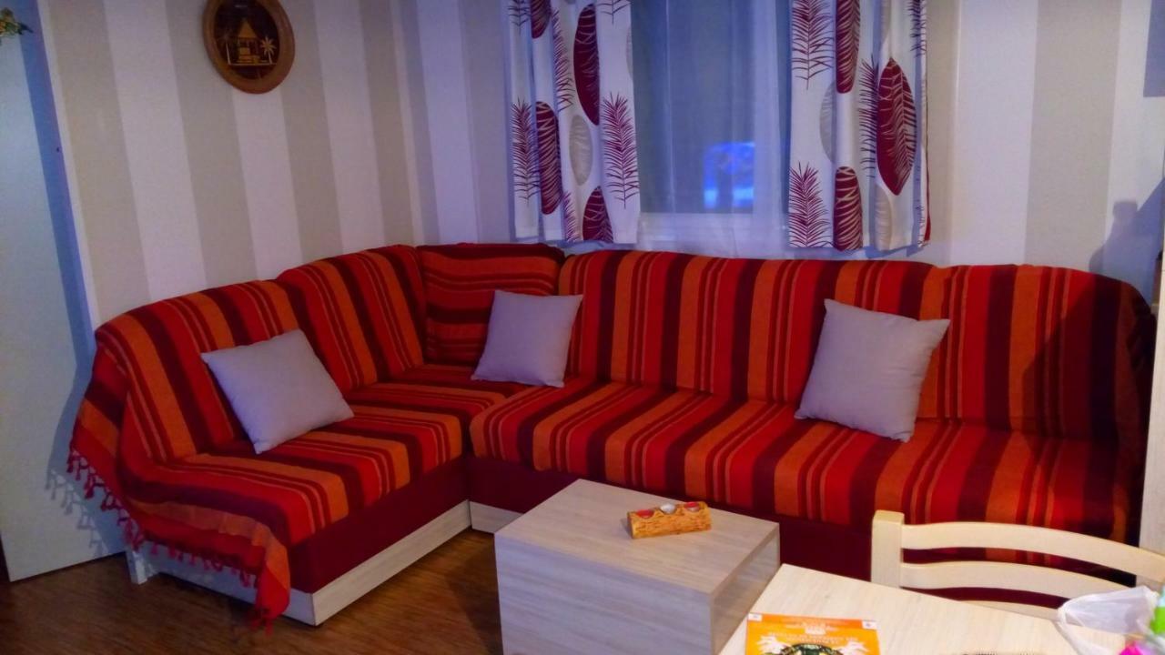 أونزاين Mobilhome Familial المظهر الخارجي الصورة